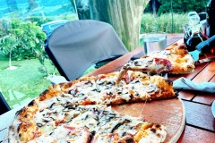 Pizza a la leña Zarcero